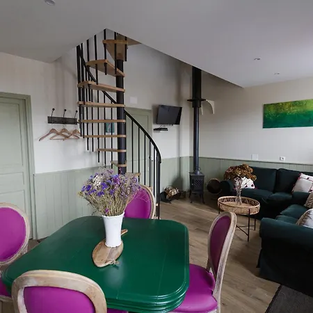 The Little Cottage בית נופש